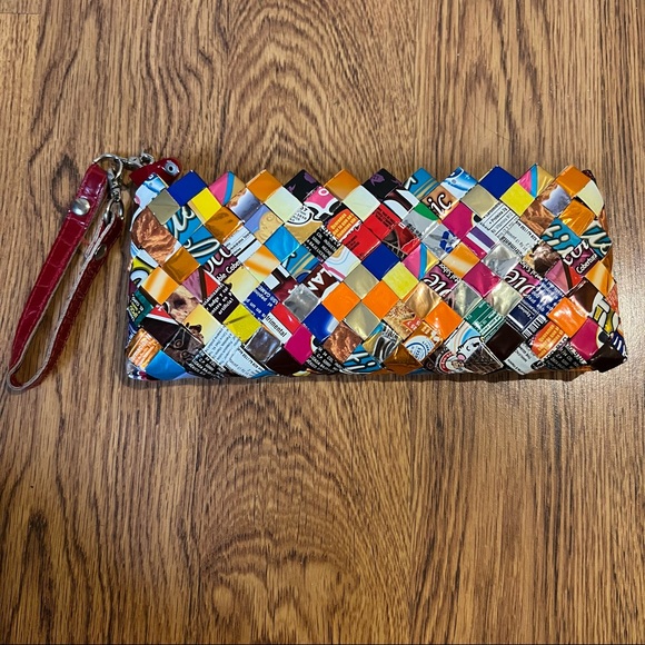 Nahui Ollin Multicolored clutch - Picture 3 of 4